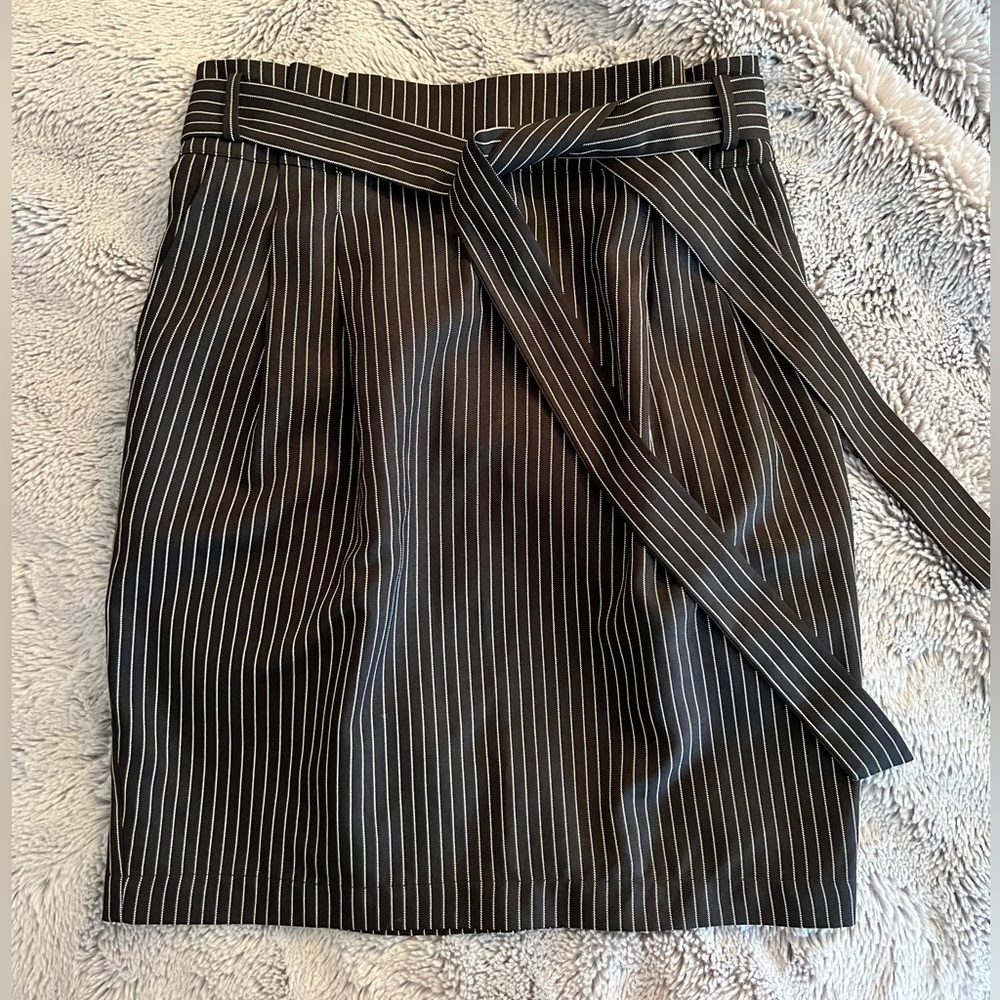 BNWOT Monk & Lou skirt